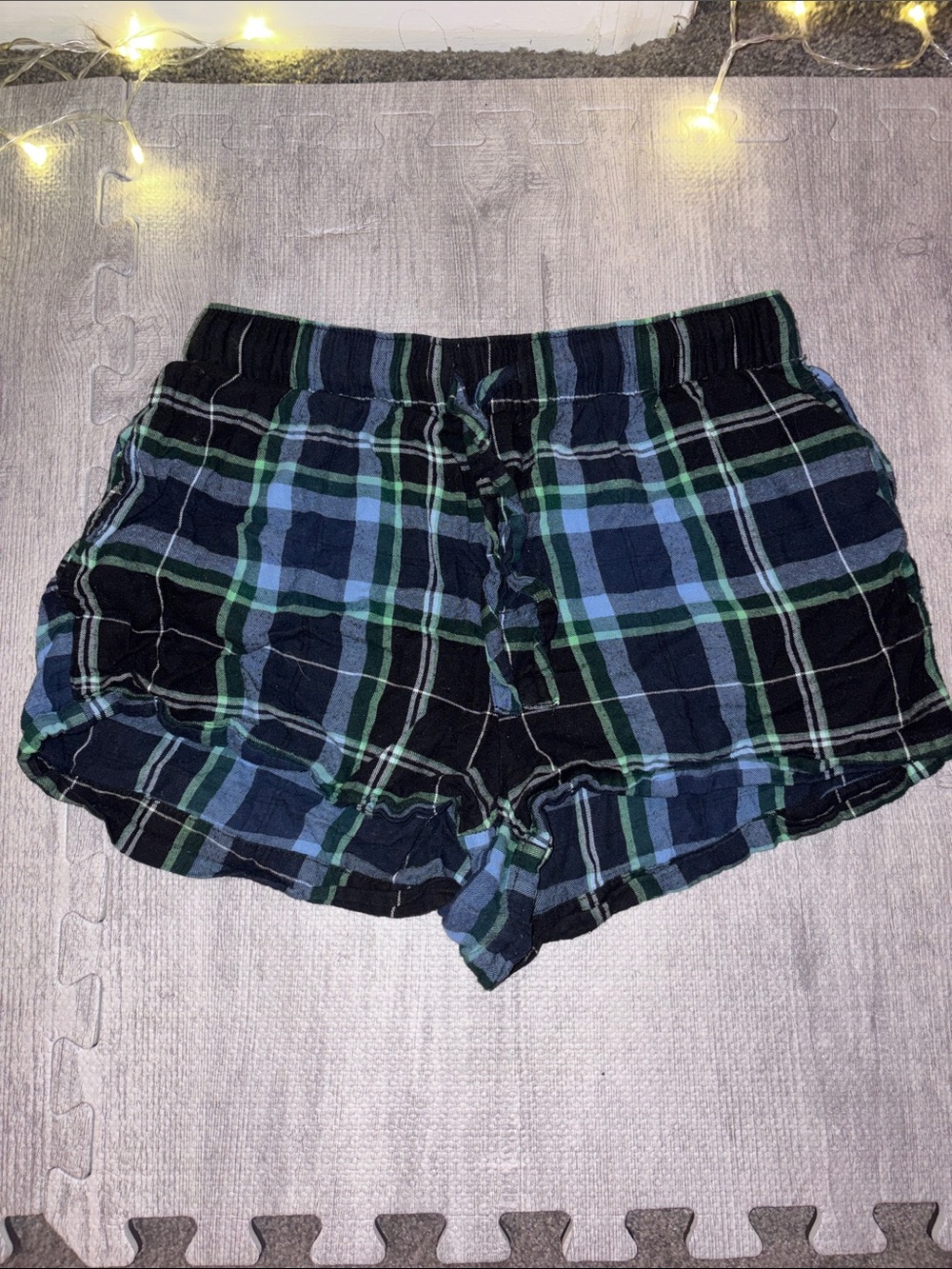 Auden Black Plaid Drawstring Athletic Shorts with Green & Blue